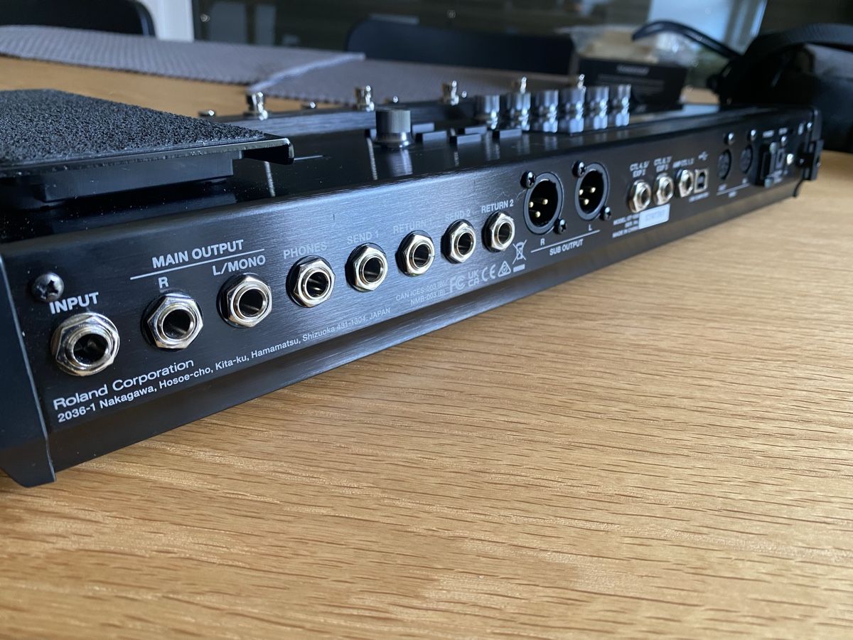 Boss Musikinstrumente: Boss GT1000 guitar effects processor – Gebraucht aus Champagne von Ychnaval 6