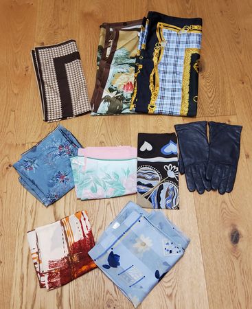 Foulard,  Tücher Lederhandschuhe Vintage-, Retro-Style