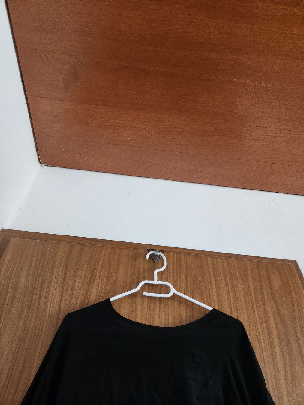 Blusen: Haut en soie noir taille unique  – Gebraucht aus Niedergösgen von Eva2410 5