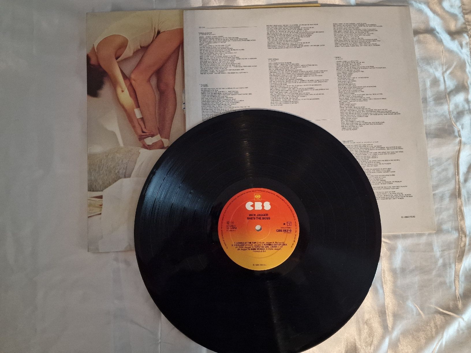 Dischi in vinile: Mick Jagger - She's the Boss – Usato da Pfaffnau venduto da gunport 3