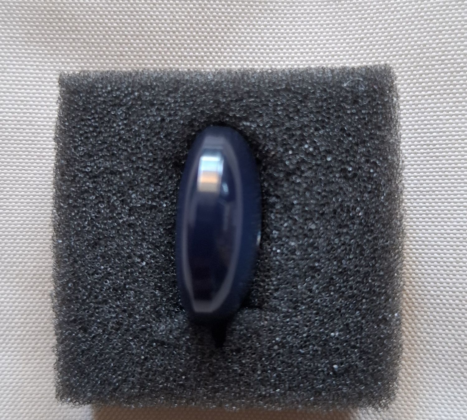 Bottoni: Knopf dunkelblau mit silberfarbenen Muster, 23 mm. – Usato da Dietikon venduto da Hirschkopf 3