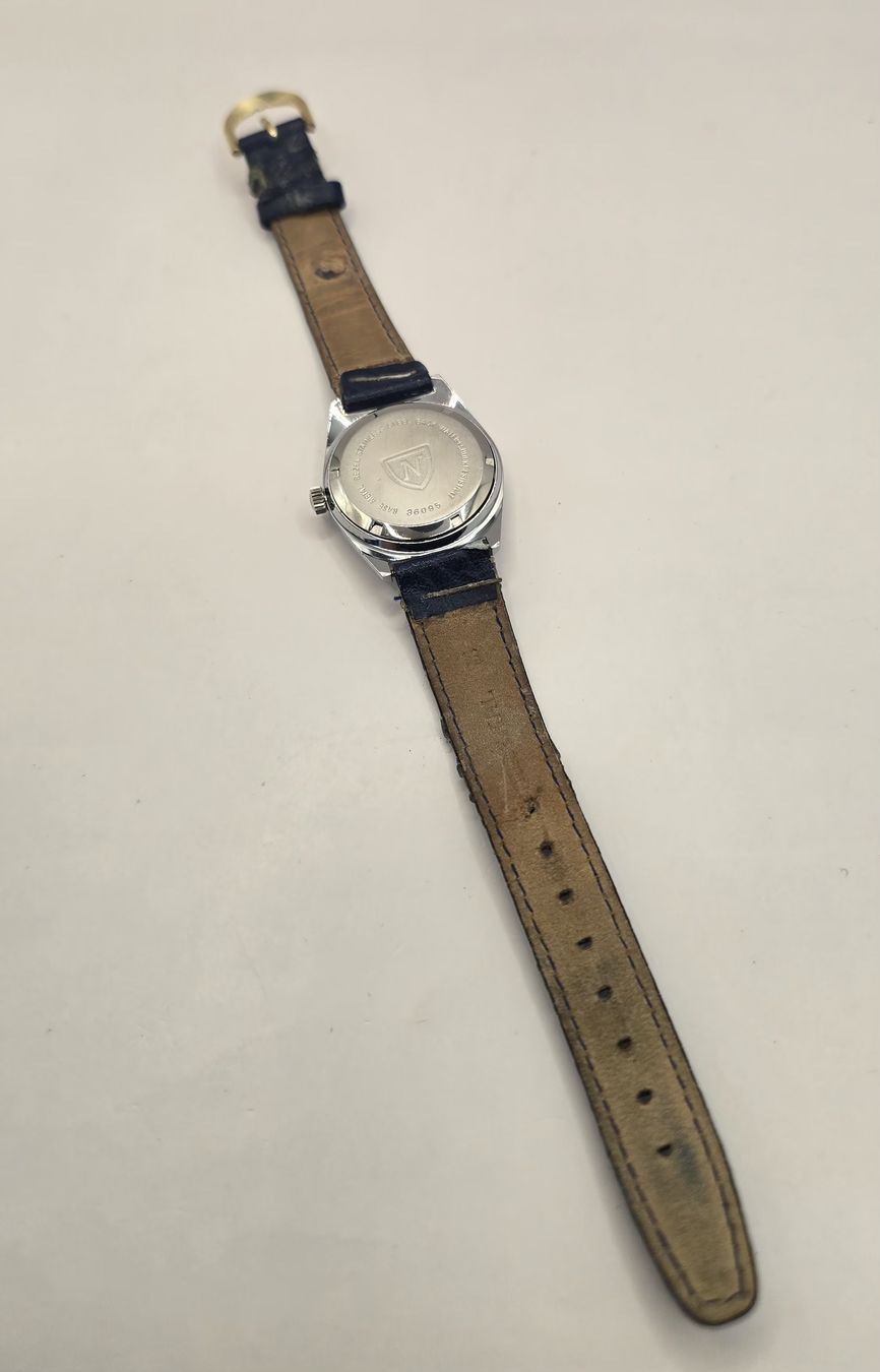 Nivada Montres: Nivada Hand-wind 32mm – D'occasion à Minusio par AGSuhren 6