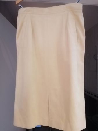 Alcantara Jupe, Couture
