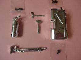 Scale 1:10 Zubehoer Set Werkzeuge und Kanister neu