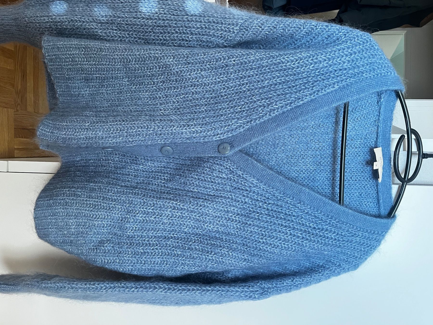 Sezane Gilet & Giacche senza maniche: Gilet Sézane en maille bleu clair – Nuovo (secondo la descrizione) da Vésenaz venduto da sar_k8ly 1