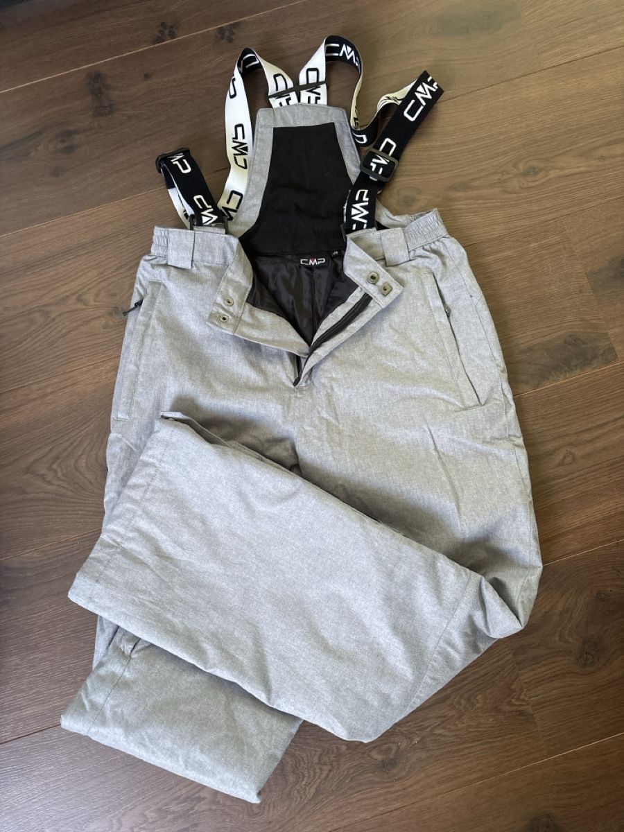 CMP Hosen: Skihose CMP mit Trägern grau Grösse 176 – Gebraucht aus Ernetschwil von Csunday