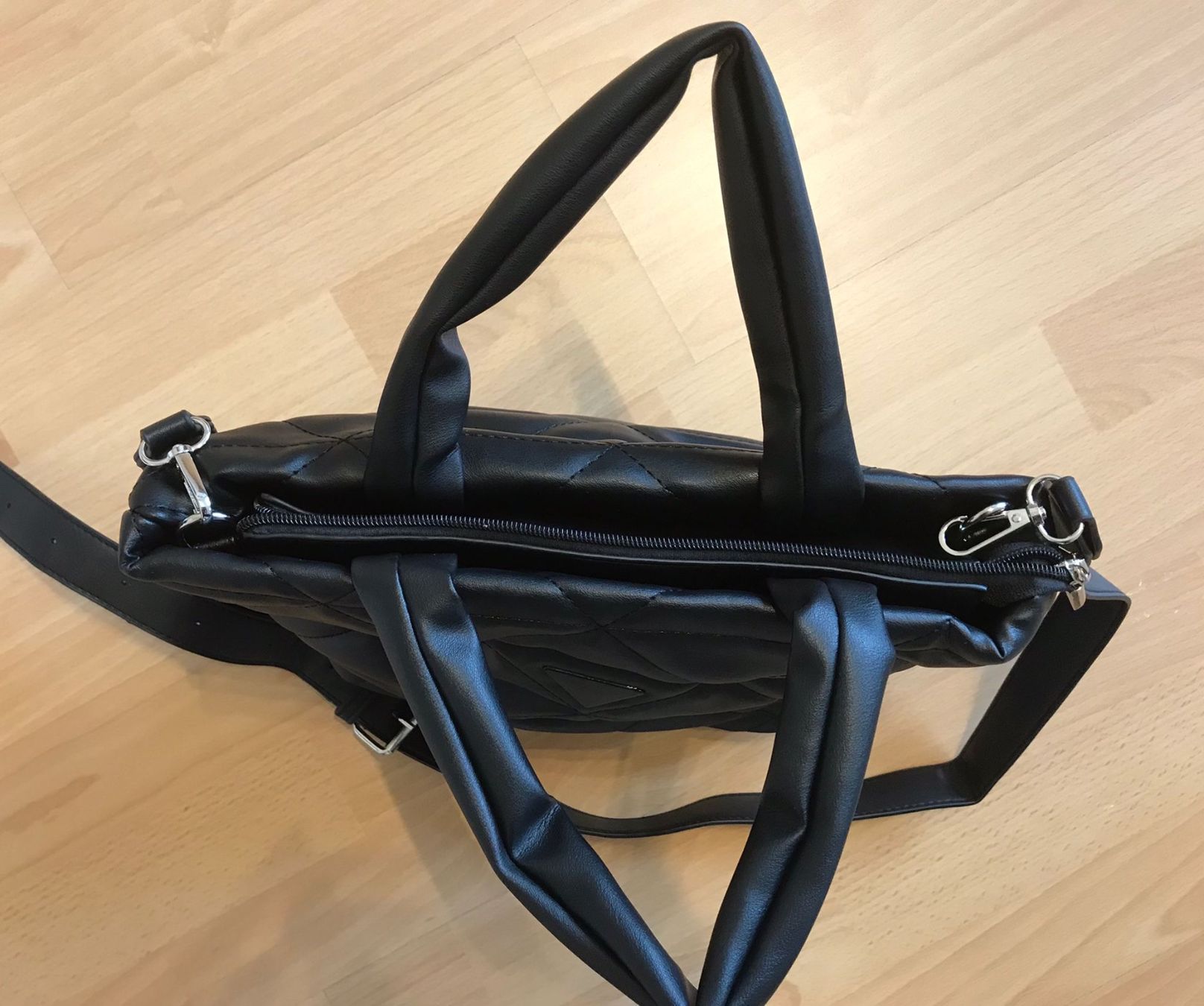 Borse: Tasche schwarz Kunstleder – Nuovo (secondo la descrizione) da Biel/Bienne venduto da SandraDG 4