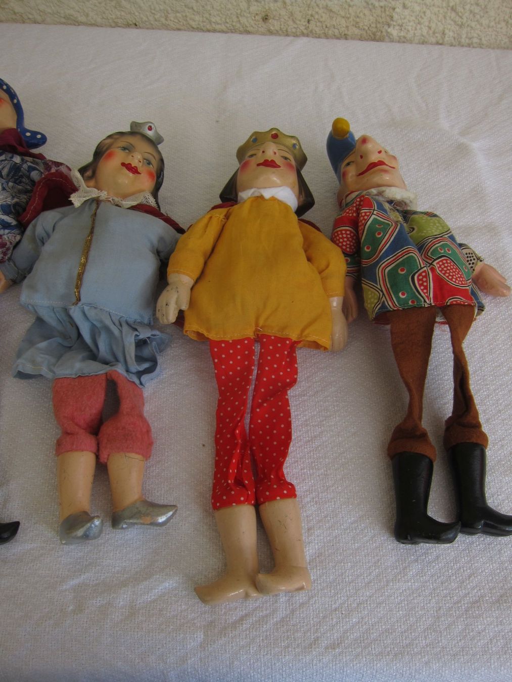 Spielzeuge: 6 Handspielpuppen – Gebraucht aus Regensdorf von Eri8057 2