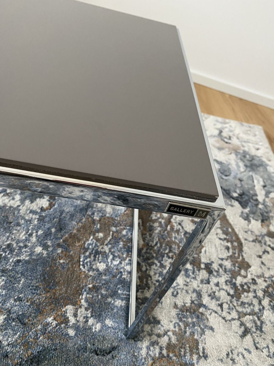 Musterring Tavoli: Cool Side Table with Metal Frame -  Design! Grey / Taupe – Usato da Altendorf venduto da Alovely 4