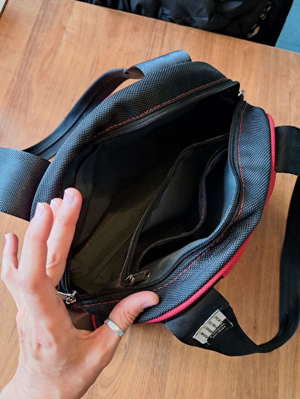 Taschen für Damen: Tasche – Gebraucht aus magden von cam_w2ff 2