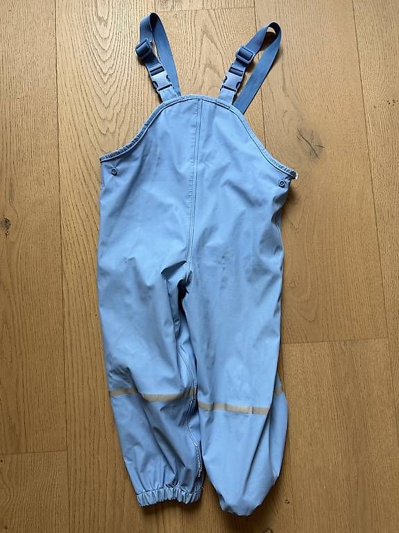 Pantaloni: Regenhose – Usato da Basel venduto da Frani010