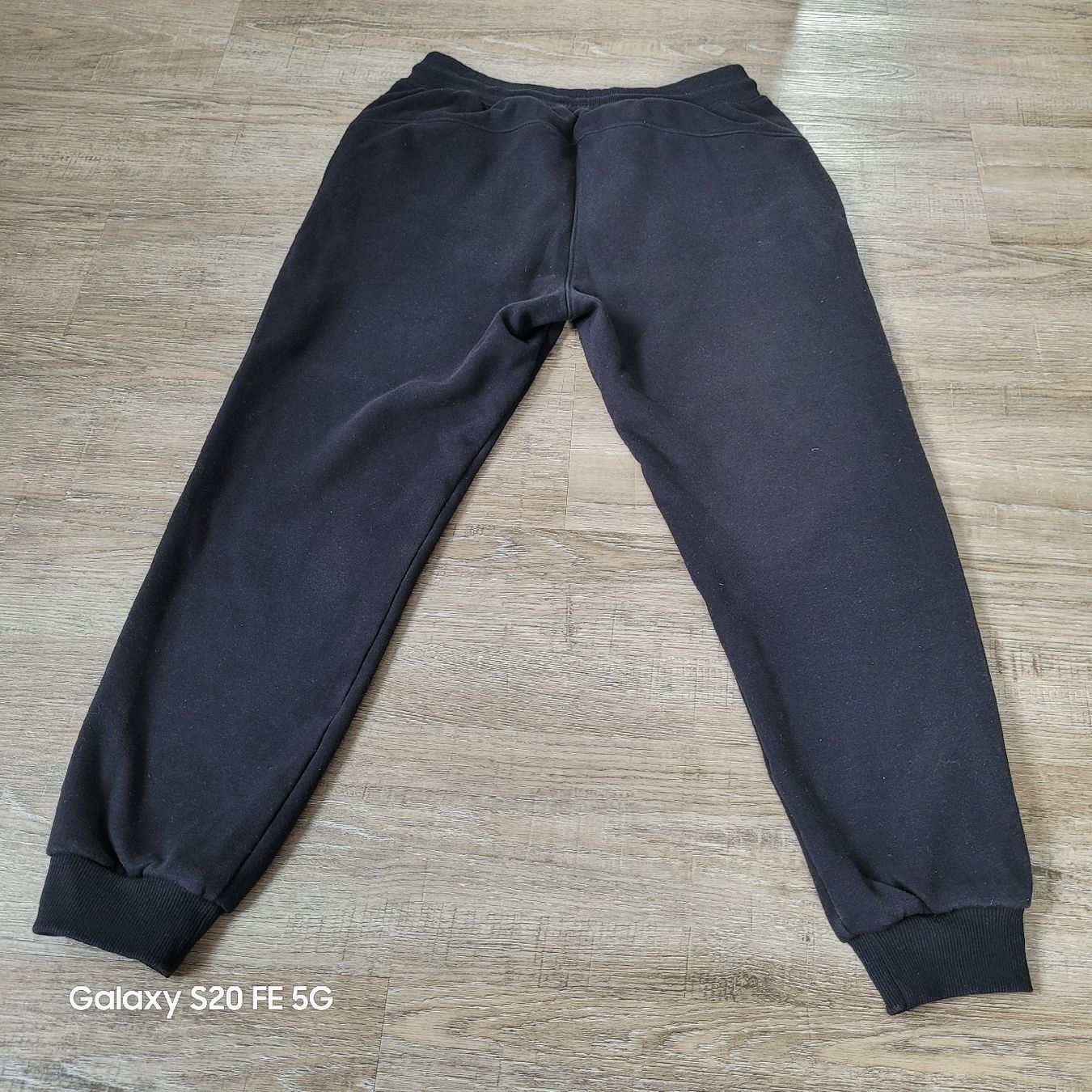 Hosen: Trainer Hose mit Glitzersteinverzierung L – Gebraucht aus Niederbuchsiten von klengyel 3