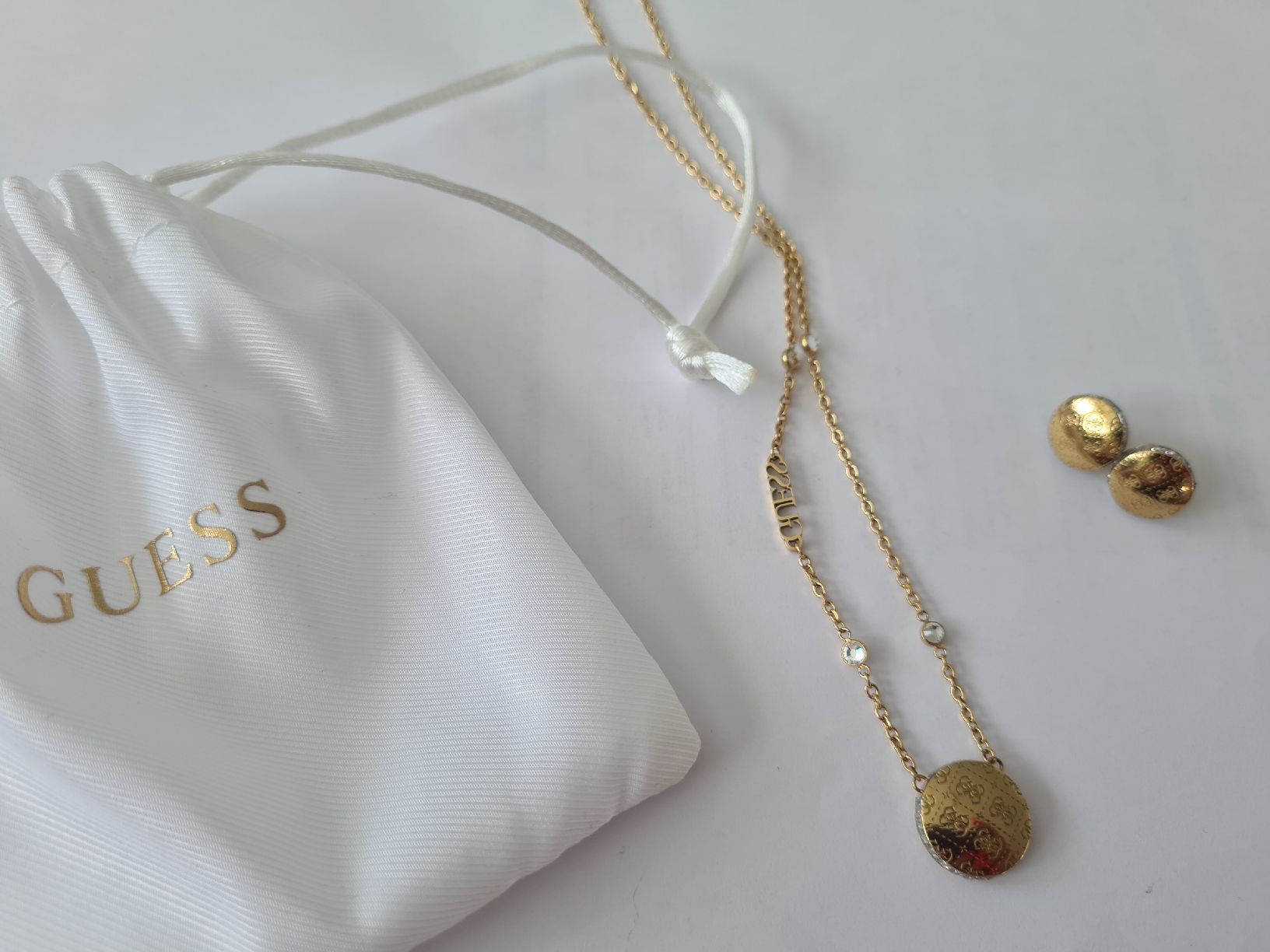 Guess Catenine: GUESS Schmuckset NEU – Nuovo e nell'imballaggio originale da Büttikon AG venduto da bluehim74