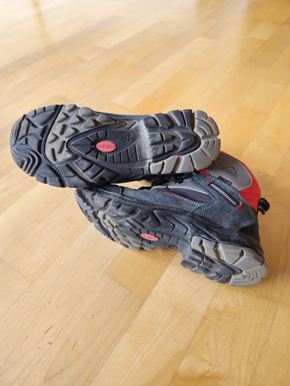 Mckinley Scarpe da uomo: Wanderschuh Mc Kinley Grösse 37 – Usato da Lungern venduto da Bohnenkraut69 2