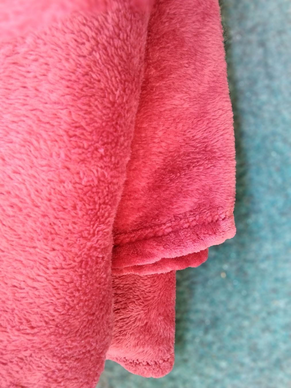 Decken: WOHNDECKE ROT 160 X 260 CM – Gebraucht aus Biel/Bienne von dasi3