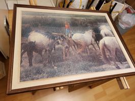 WUNDERSCHÖNE PUZZLE BILD MÄDCHEN MIT PFERDEN HOLZRAHMEN+GLAS