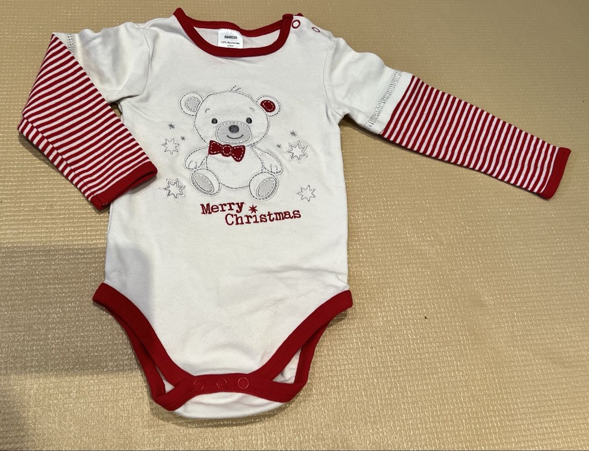 Lotti & Set di vestiti: Weihnachts Baby Body Gr.74/80 – Usato da Dietwil venduto da kim_9ntv