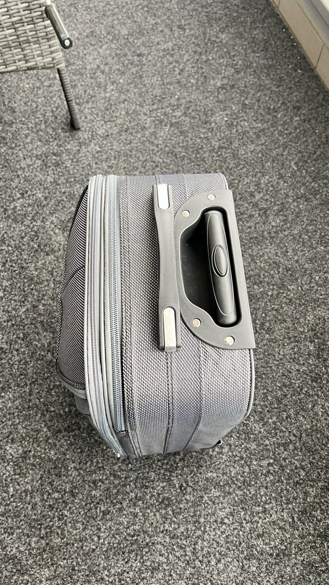 Valigie: Roll Koffer – Usato da Schaanwald FL venduto da G60_Power 4