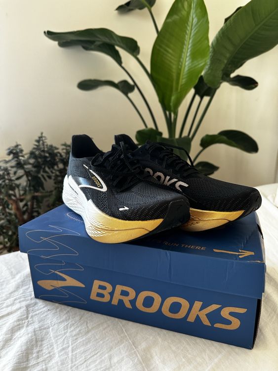 HYPERION MAX Laufschuh Straße black gold pink (Neu (gemäss