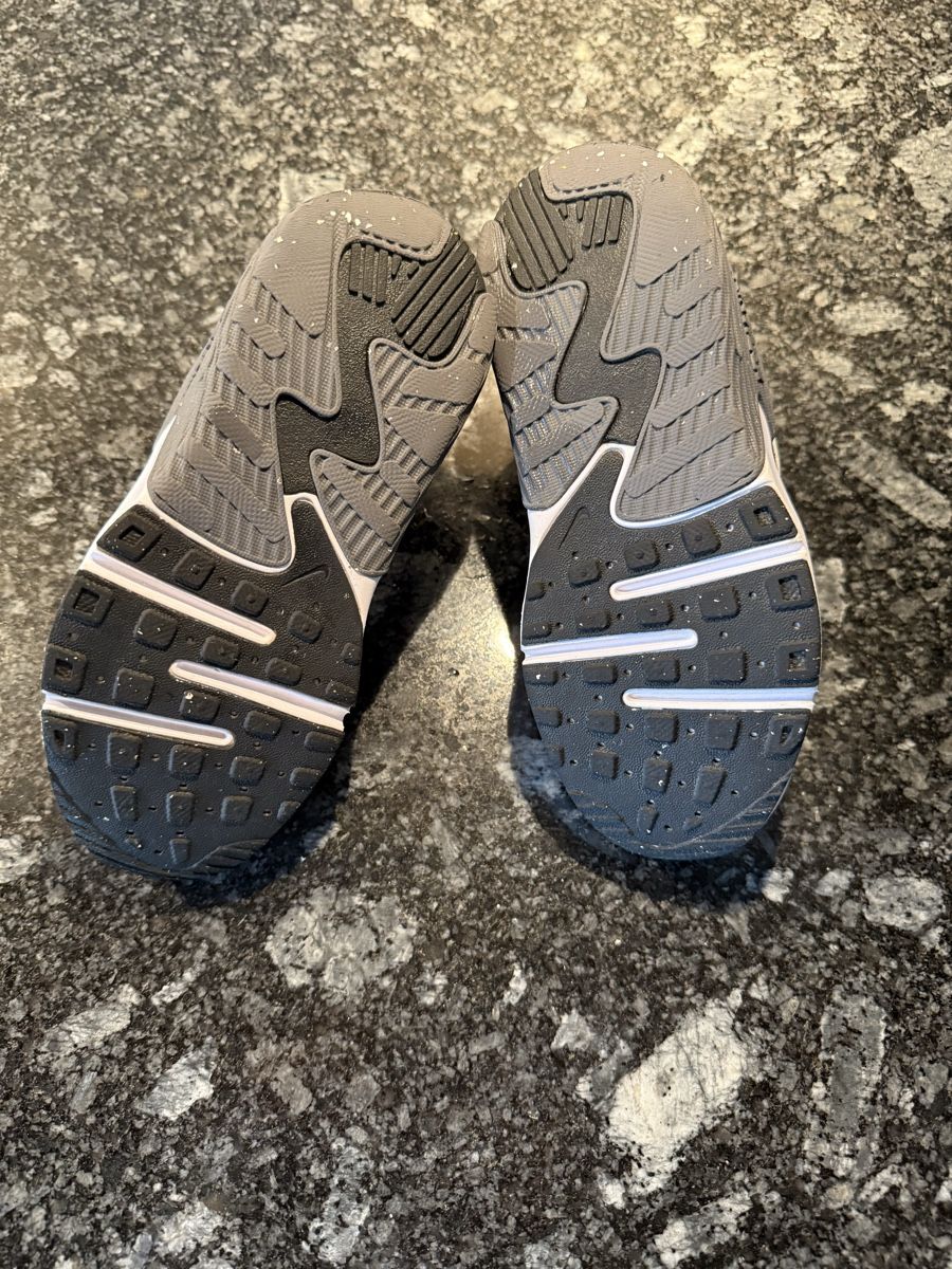 Nike Scarpe per ragazzi: Neuwertige Nike Air Max Sneaker – Nuovo (secondo la descrizione) da Hersiwil venduto da Sheila1986 2