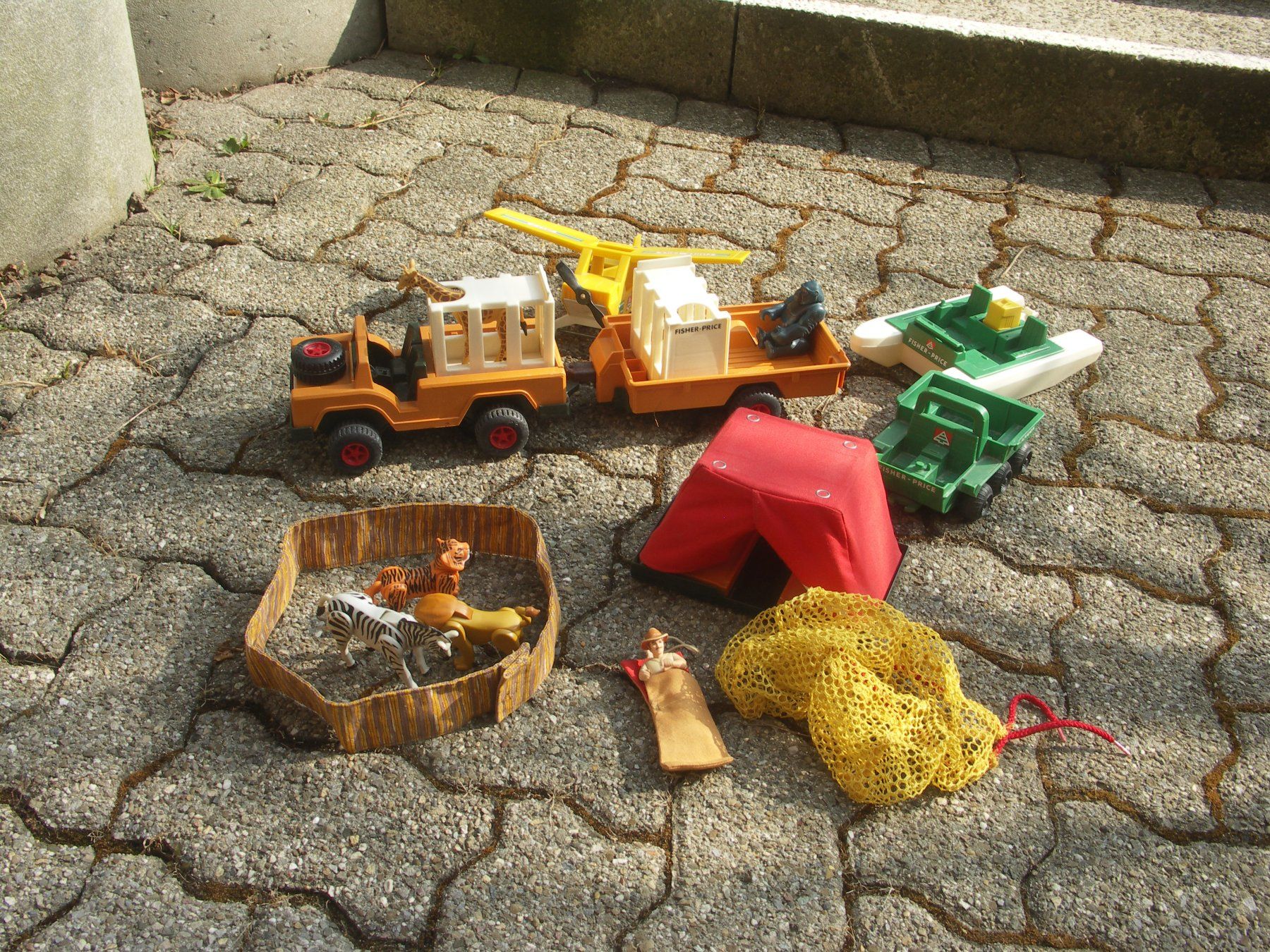 Fisher-Price Spielzeuge: Fisher Price Safari – Gebraucht aus Greifensee von Neu-Gods