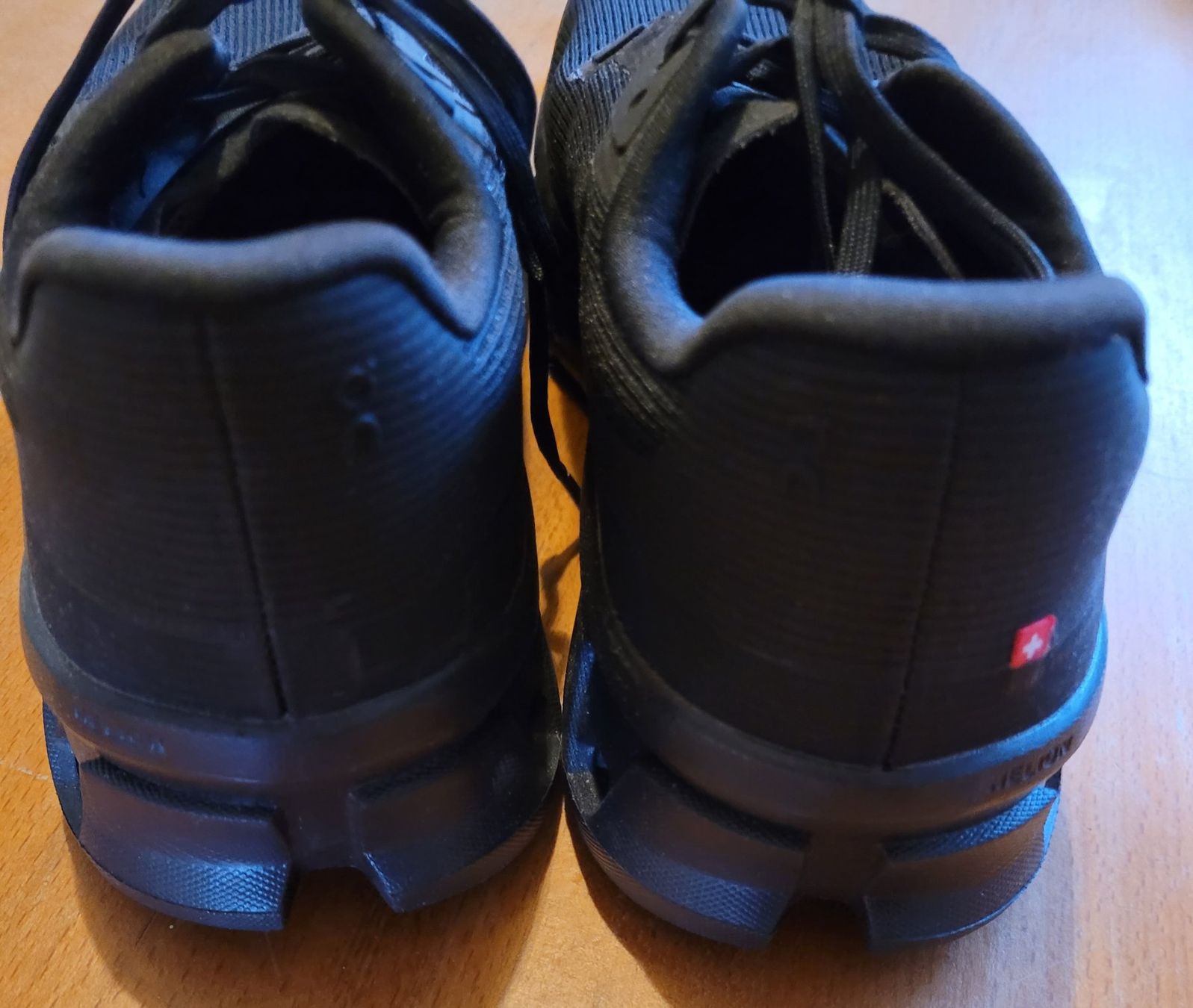 On Scarpe da uomo: Neue On Laugschuhe schwarz – Nuovo e nell'imballaggio originale da Zürich venduto da nkem13 3