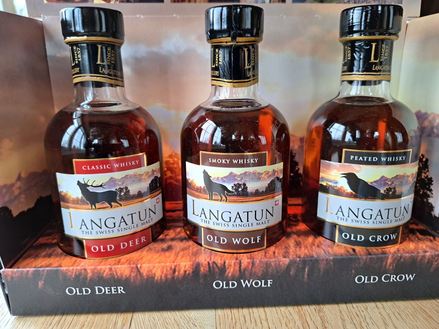 Langatun Bevande alcoliche: Langatun Single Malt Whisky Tasting Box 3x20cl – Nuovo e nell'imballaggio originale da Meggen venduto da Ricardokoch