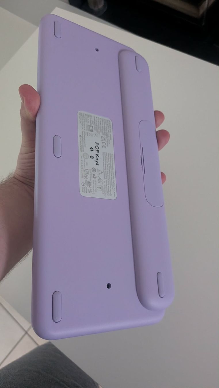 Logitech Tastaturen: azerty keyboard Logitech – Gebraucht aus Bonstetten von Johanne_Lamalle 2