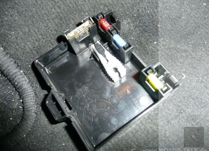 Volvo V40 S40 Relais Sicherungskasten Kasten Sicherungen | Kaufen auf