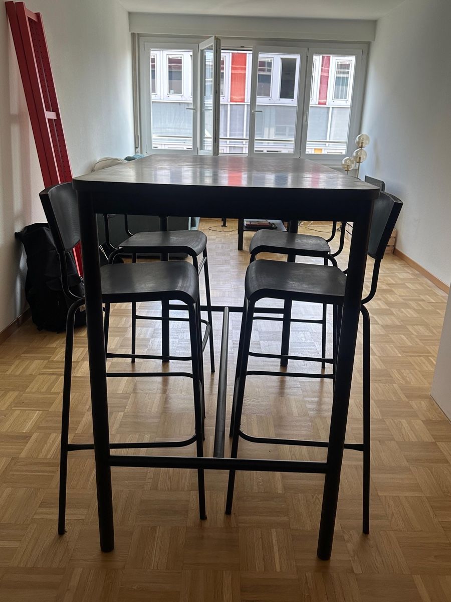 Ikea Tische: Table IKEA TOMMARYD – Gebraucht aus Morges von pie_f8yp 2