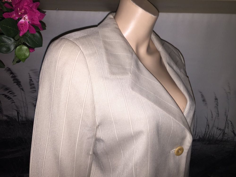 Escada Giacche: Blazer soie/seide  ESCADA   Taille / Grosse 42 .... – Usato da Cossonay-ville venduto da Super-Price-Quality 5