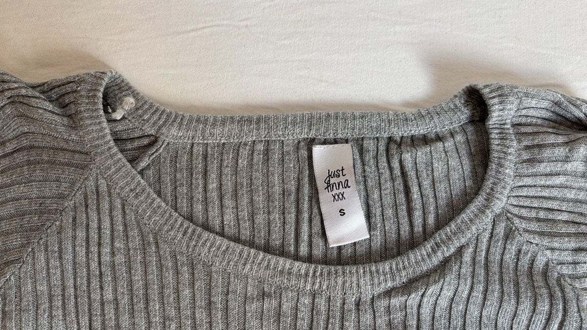 Maglioni & Felpe: Grauer Pullover Strickpullover Gr. S Top Zustand – Nuovo (secondo la descrizione) da Vilters venduto da Sidsel_M 1