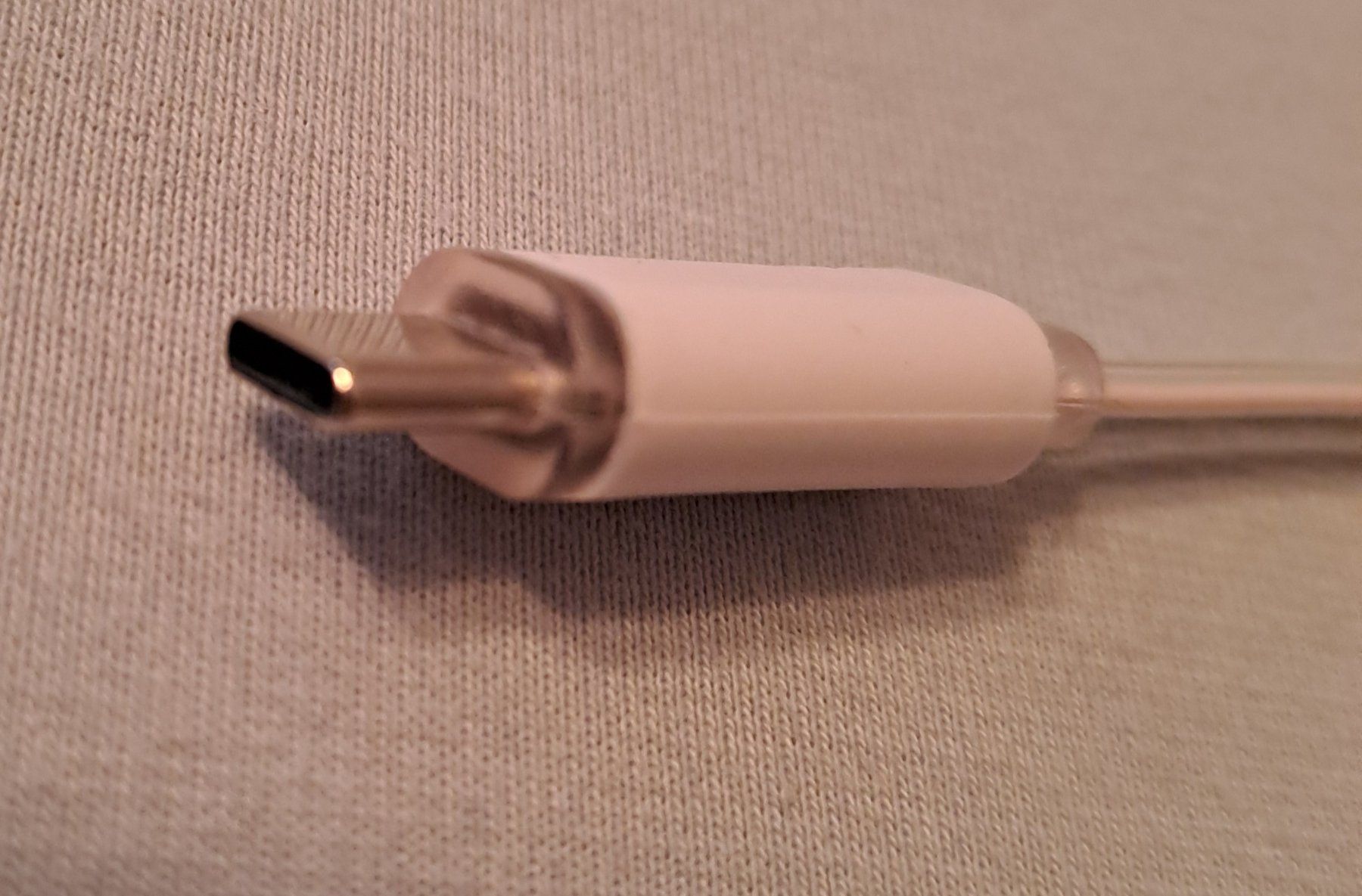 Kabel: 2 Meter USB C Ladekabel mit Leuchtfunktion – Neu (gemäss Beschreibung) aus Elsau von Kellerraeumung 6