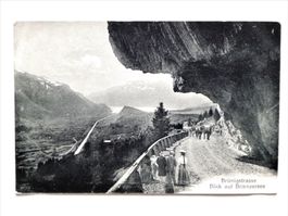 BRÜNIG Strasse - BRIENZERSEE, alte AK, Personen / Fuhrwerk