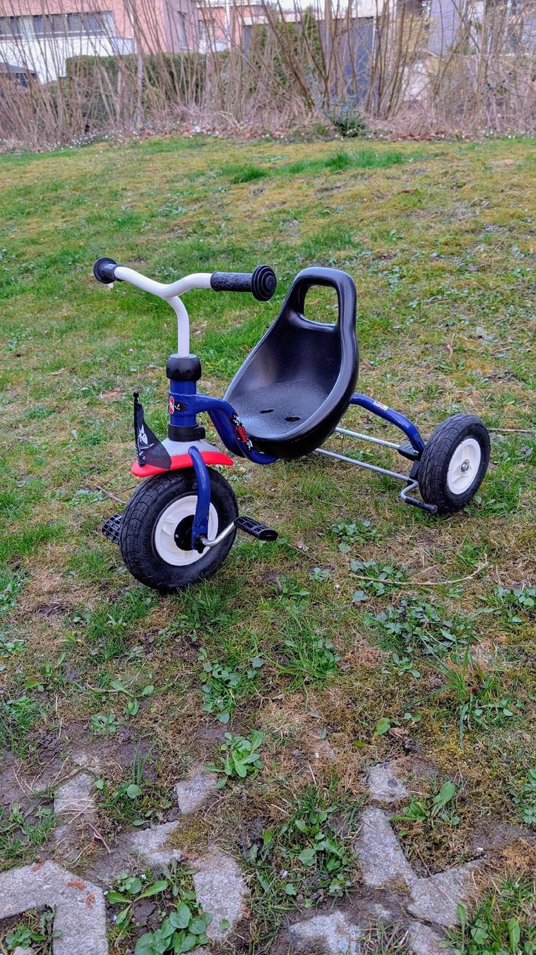 Puky Véhicules pour enfants: Dreirad Puky mit Lufträdern – Neuf (Voir description) à Obernau par MABU9