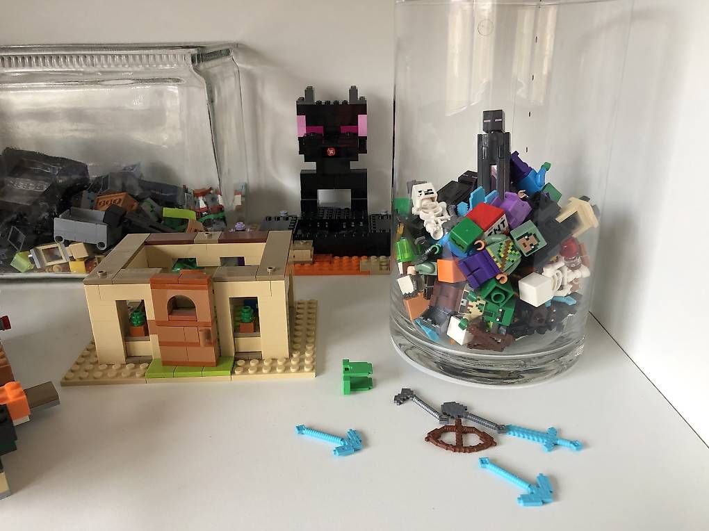 Lego Kit di costruzioni: Minecraft Lego Sammlung – Usato da Küttigen venduto da Solluna 4