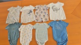 Lot de 8 bodys manches courtes, taille 98