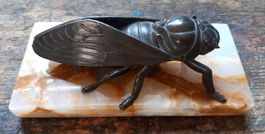 Grosse Jugendstil Zikaden Skulptur