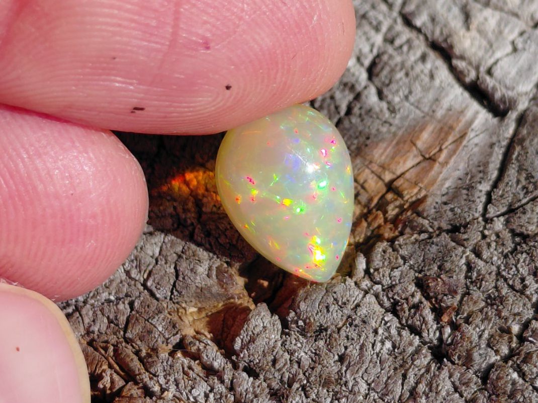 Pietre preziose: Opal Wela Pinfire Galaxy Full – Usato da Bévilard venduto da Yougems 2