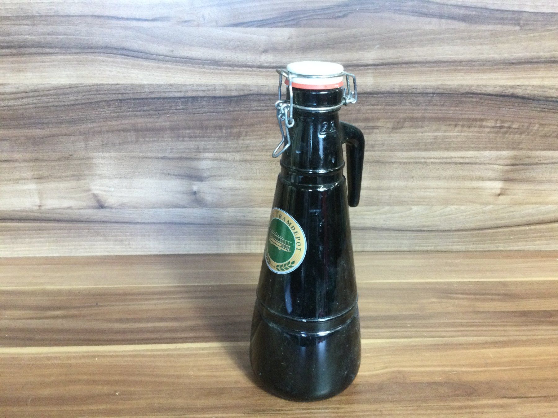 Bottiglie: Gebrauchte grosse Bierflasche Tramdepot Bern – Usato da Wangen SZ venduto da kuriosum12 6