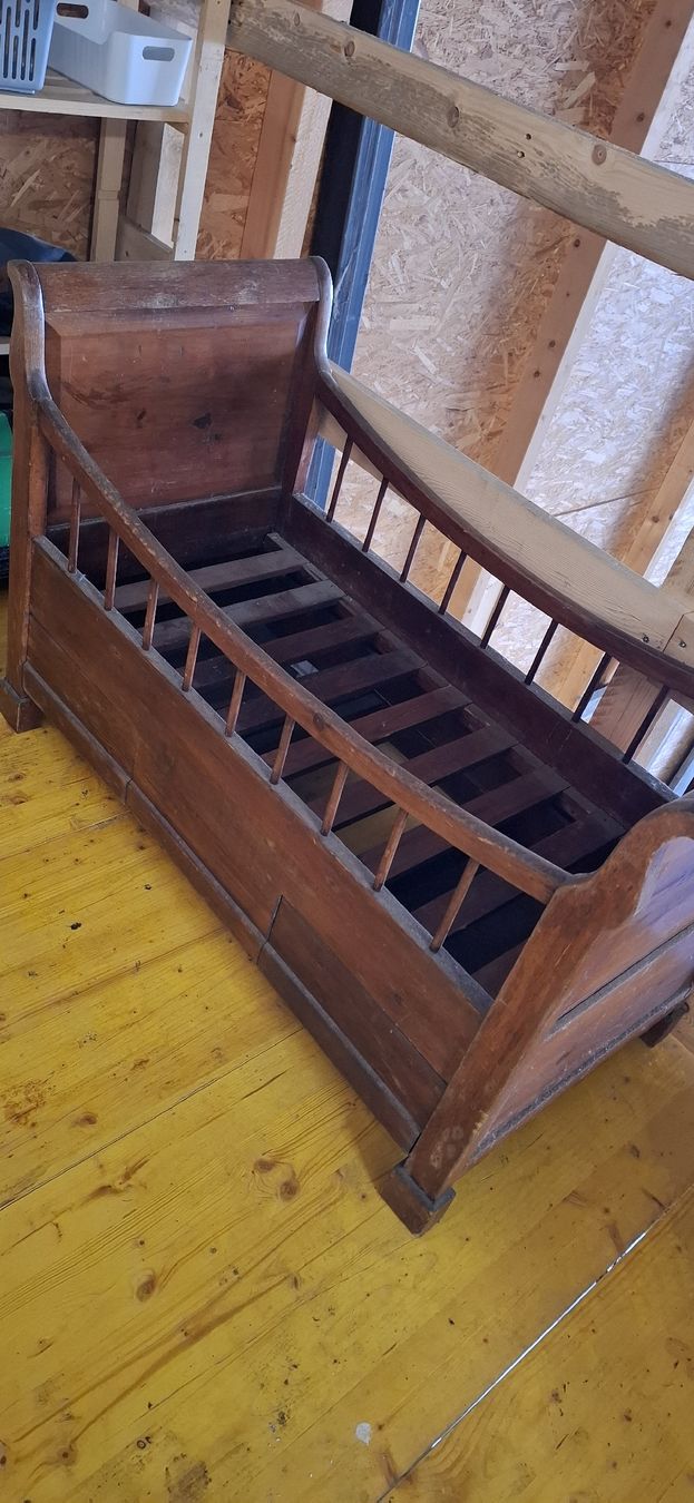 Letti: Kinderbett aus Holz – Usato da Oberkirch LU venduto da SteffiSidler81