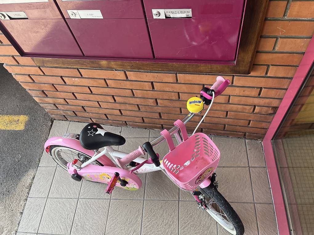 Vélos: Vélo fille  – D'occasion à Corsier-sur-Vevey par hel_m267 1