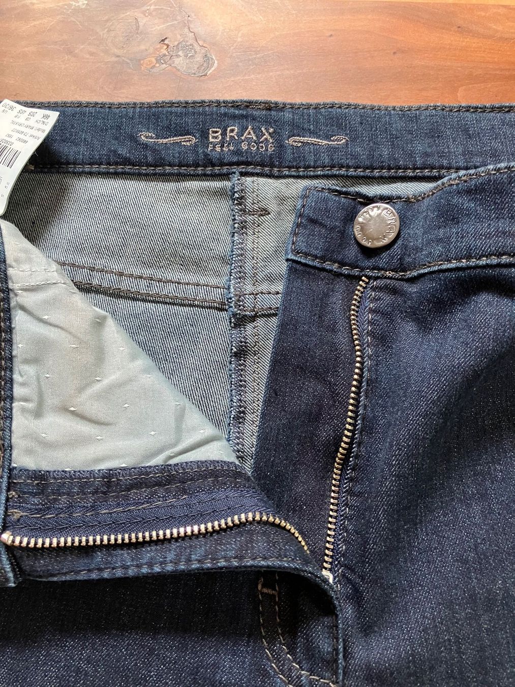 Brax Jeans: sehr gut erhaltene BRAX Jeans- neuwertig ! – Usato da Bern venduto da sturmmoewe 3