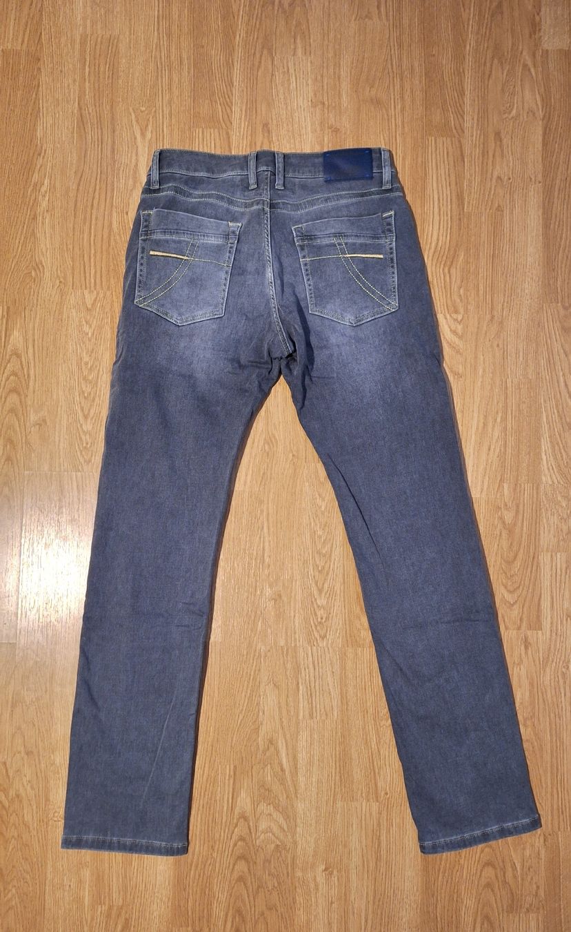 Camp David Jeans: Graue Camp David Jeans Gr. 31/34 – Gebraucht aus Lützelflüh-Goldb von bli_f2v9 2
