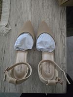 Escarpins beige taille 38