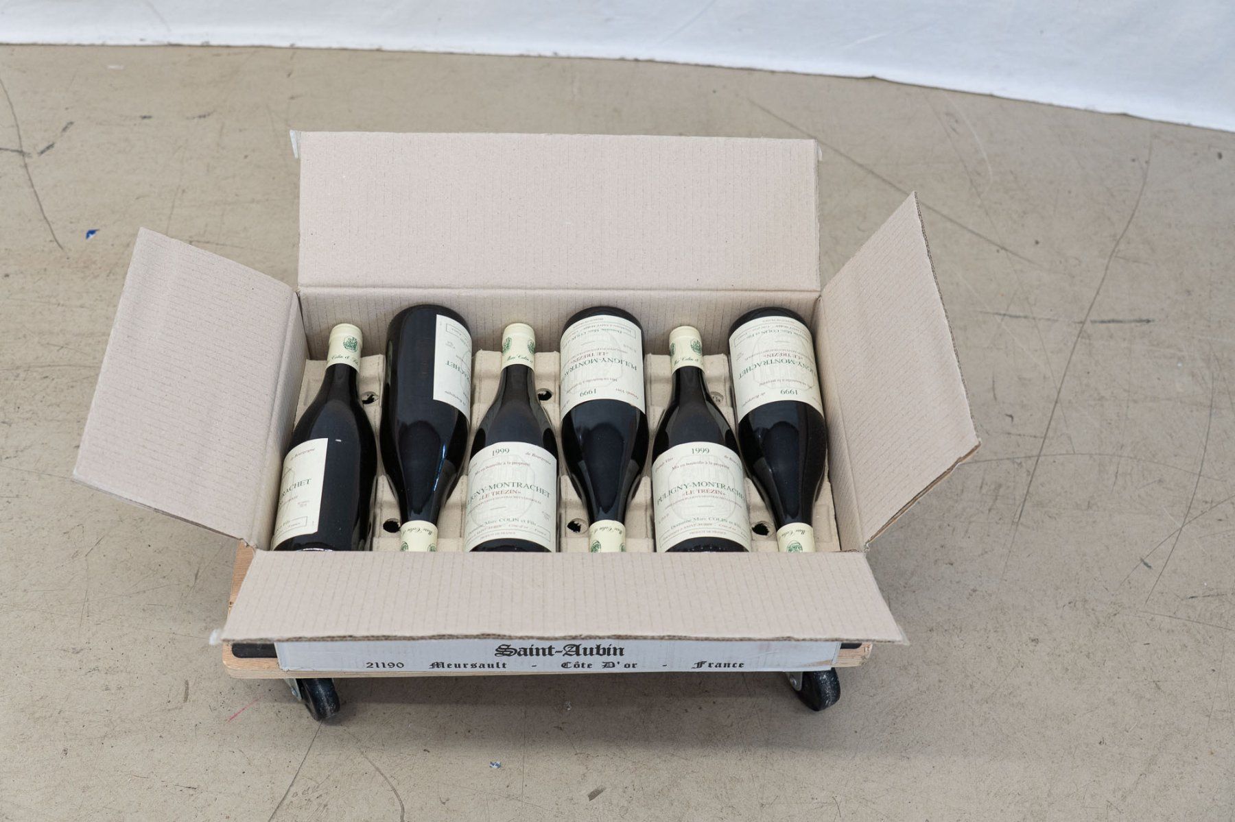 Vino: 12 Flaschen Puligny-Montrachet 1999 - Ref. 07/47 – Usato da Au ZH venduto da BrockiAu