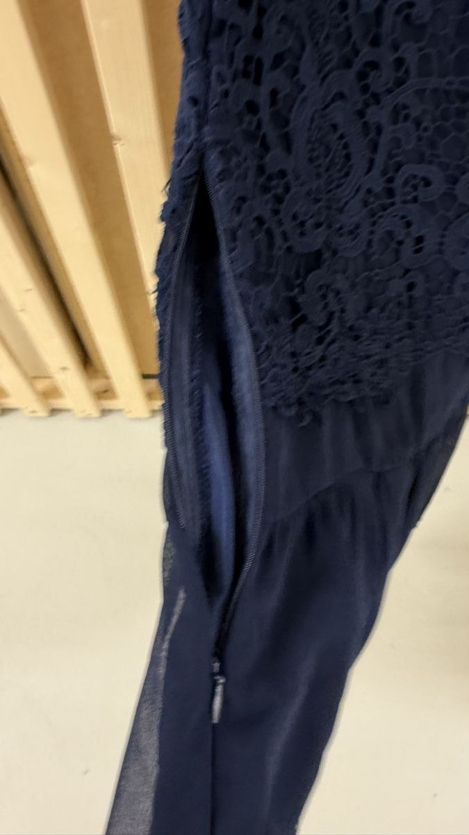 Vestiti: Kleid Gr. L – Usato da Wallisellen venduto da S_lb 3