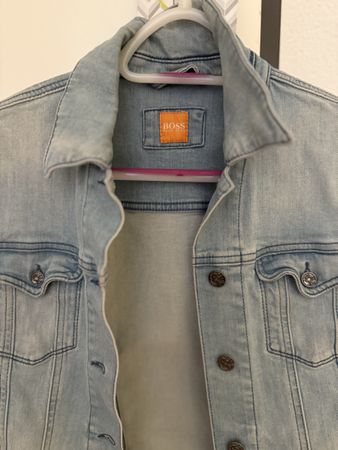Hugo Boss Jeansjacke, hellblau, Grösse 38, Top Zustand!