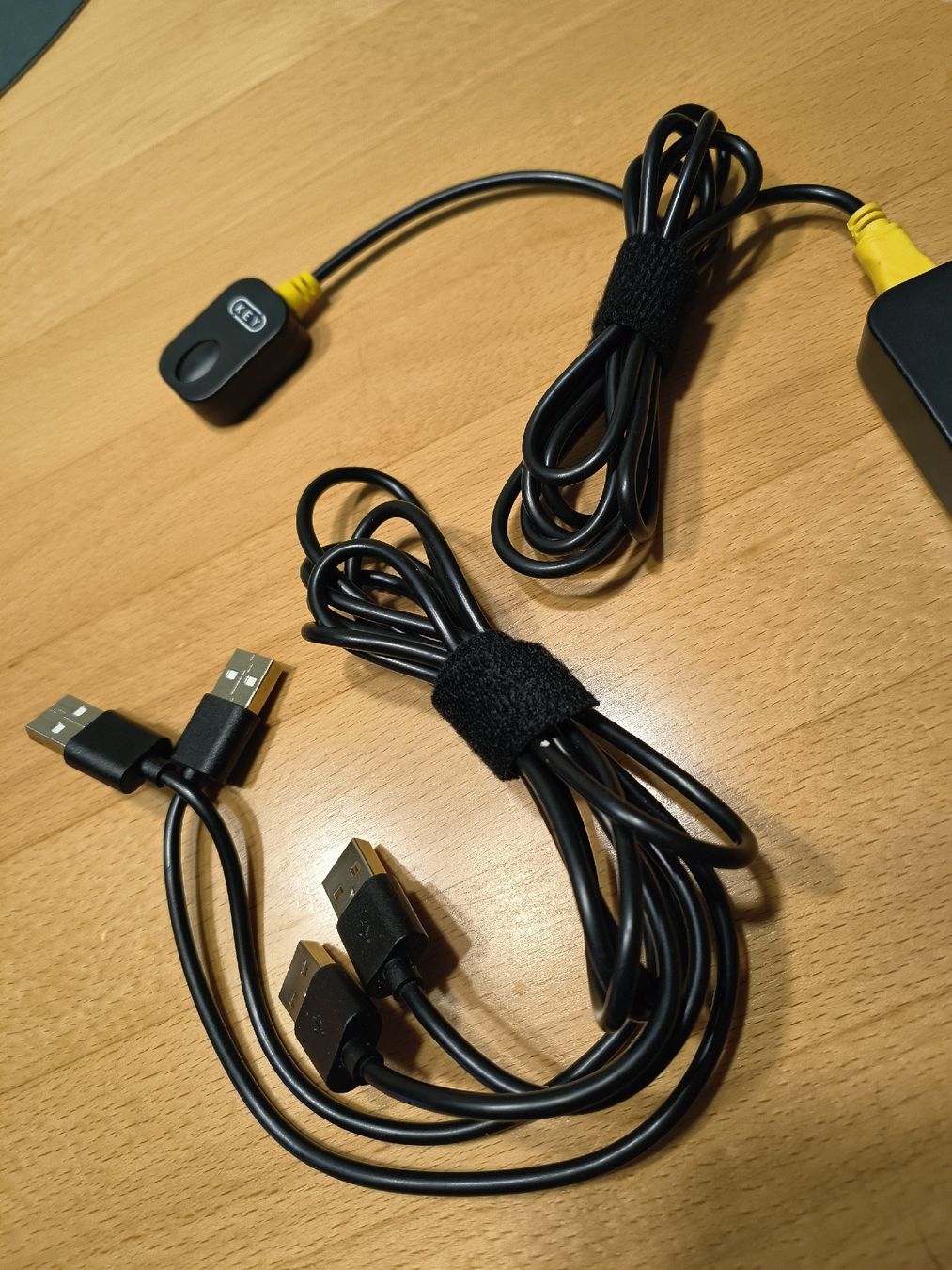 Convertitori: USB Switch mit Key-Funktion – Usato da Obfelden venduto da Alf2005 2