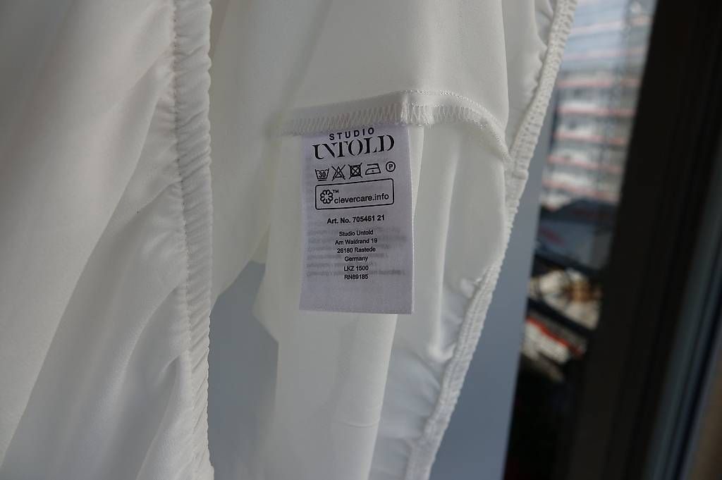Ulla Popken Camicette: Blouse Ulla Popken blanche à finitions colorées, 50 – Usato da Chavannes-pres-Renens venduto da ranvyas 2